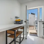 Aurazul דירה
