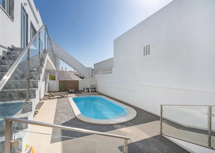 Aurazul Apartment